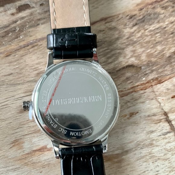 Dyrberg/Kern Emotion watch with removable charms and black sunray face - Picture 9 of 11